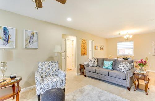 Mustang House | Cozy Oklahoma Retreat with Covered Patio and Gas Grill