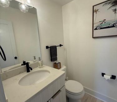 Old Town West Apartment | Cozy Old Town Apartment