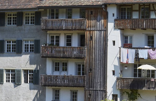Bischofszell Apartment | Cozy old town penthouse in the middle of the rose town of Bischofszell
