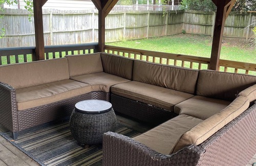 Clarksville House | Cozy on Cory: Charming 3-bedroom house with WiFi, AC in enjoyable Clarksville