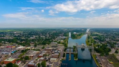Port Colborne Apartment | Cozy One-Bedroom Apartment near the Marina