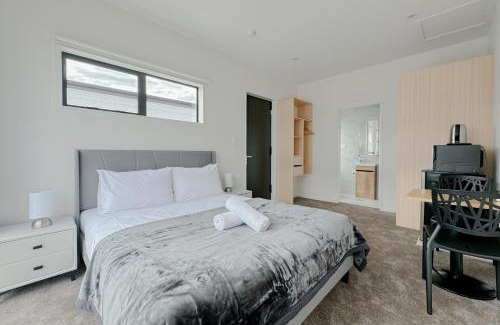 Papakura House | Cozy One-Bedroom Getaway in Takanini