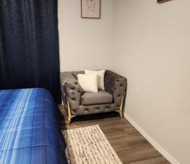 Airdrie Apartment | Cozy one bedroom in Airdrie