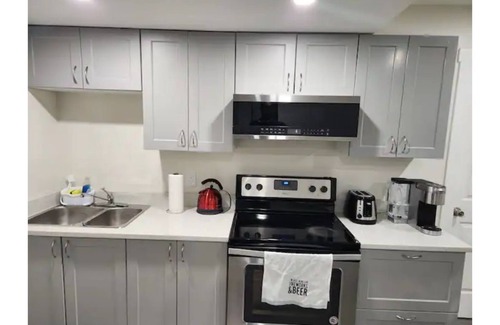 Regina House | Cozy one Bedroom suite
