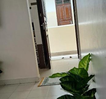 Ras Makamaiwe Apartment | Cozy One Bedroom Tudor