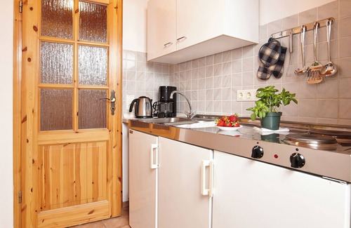 Oberau Apartment | Cozy one-room apartment with a view of the mountains