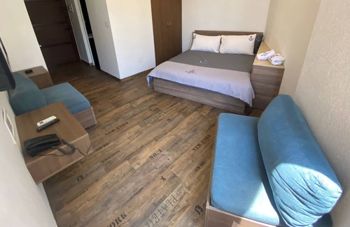 Halat Ski Chalet | Cozy open space loft with view over the pool area & terrace