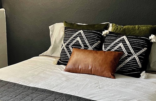Rapid City House | Cozy open walk out lower-level home