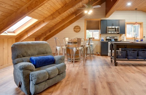 The Bluffs House | Cozy Ossipee Vacation Rental: Walk to Beach!