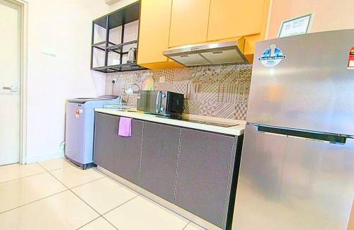 Ulu Kelang Apartment | Cozy Panoramic KL Skyline View, #LA1