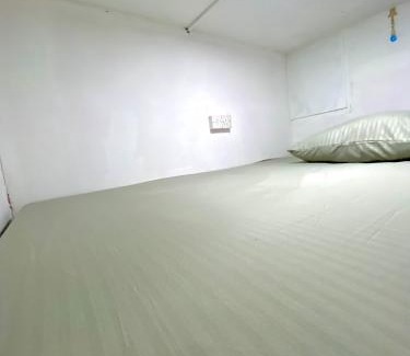 Al Muraqqabat Apartment | cozy pavilion