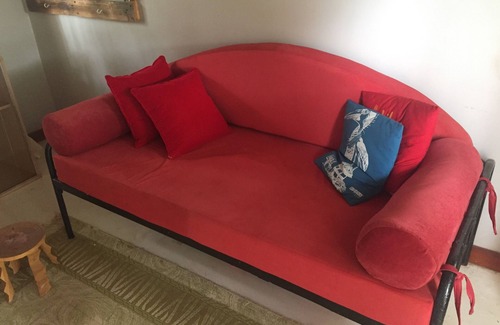 Kireka House | Cozy Pavilion with Garden in Kampala, Naalya