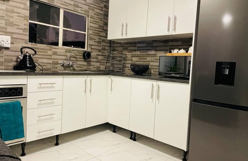 Kramerville Apartment | Cozy, Peaceful Apartment with Backup Power