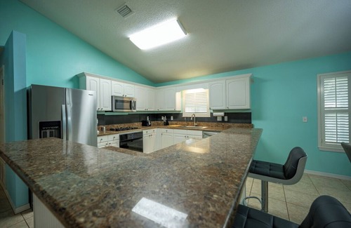 Ferry Pass House | Cozy Pensacola Retreat With Pool