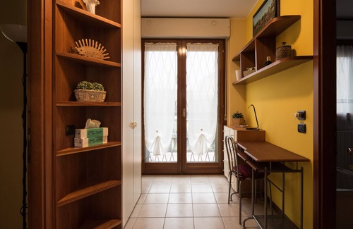 San Donato Milanese Apartment | Cozy penthouse - Holiday House