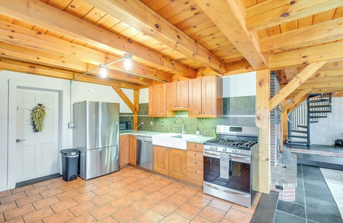 Penobscot Cottage | Cozy Pet-Friendly Cottage Near Fort Knox & Acadia
