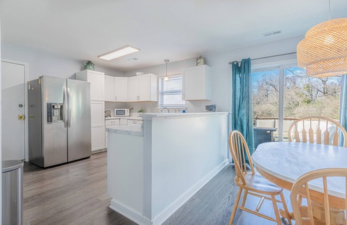 Westgate House | Cozy pet-friendly home close to Camp Lejeune and area beaches.