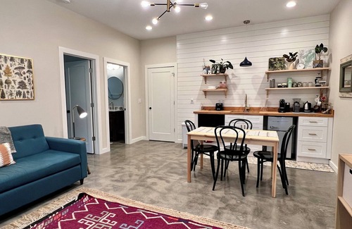Asheville Apartment | Cozy Pet-Friendly Walkable Retreat West Asheville