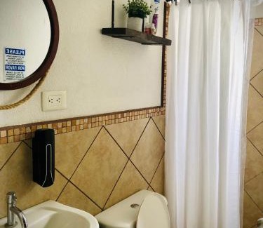 Mixco Apartment | Cozy PH Apartment in the City