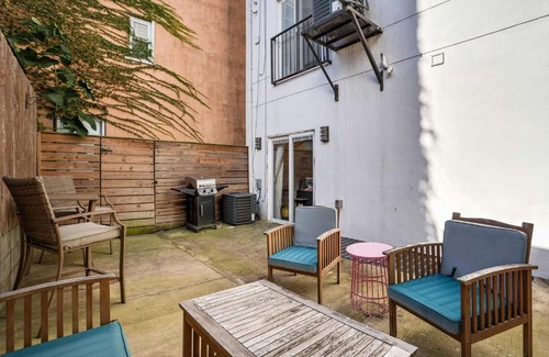Olde Kensington Apartment | Cozy Philadelphia Studio, Near Center City!