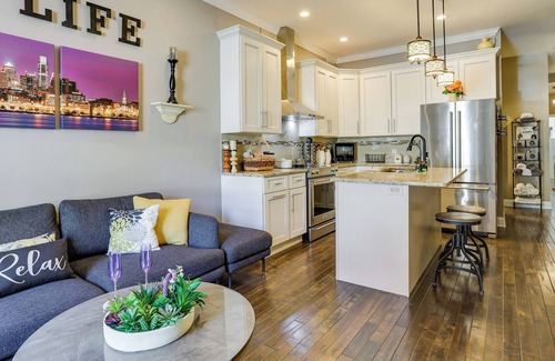 Newbold House | Cozy Philadelphia Rental: Steps to Subway Station!