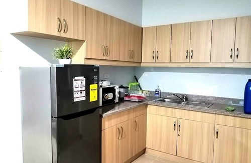 Palanan House | Cozy Philippines Condo