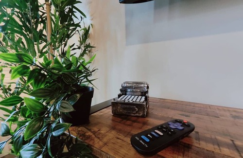 Northwest Philadelphia Apartment | Cozy Philly Studio with Free Parking for Long Term Stays