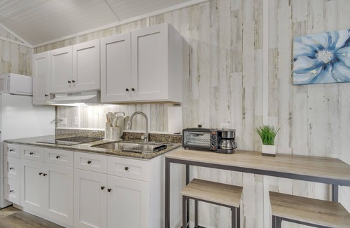 Picayune Cottage | Cozy Picayune Rental Home ~ 11 Mi to Space Center!