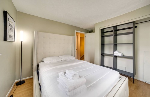 Crafton House | Cozy Pittsburgh Home - 4 Mi to Downtown!