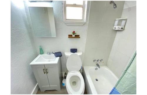 Little Haiti Apartment | Cozy Place Near Design District - 2