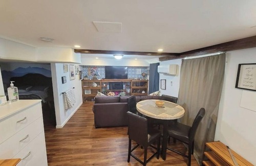 Tucker House | Cozy place near lake & golf course