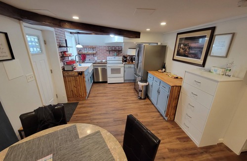 Tucker House | Cozy place near lake & golf course