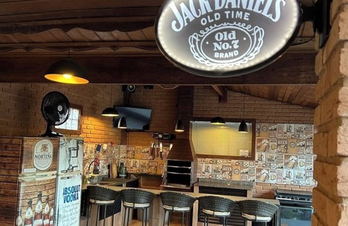 Lindoia House | Cozy place wifi 250 MB pet-friendly