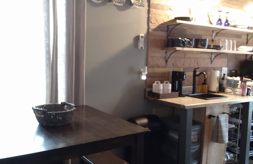 Milford Apartment | Cozy Pocono Barn Loft Apartment
