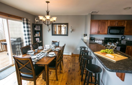 Tannersville House | Cozy Pocono Mountains Getaway with Views