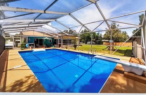 Dunnellon House | Cozy Pool Home in a peaceful neighborhood in Dunnellon Florida. 2 Bed 2 Bath