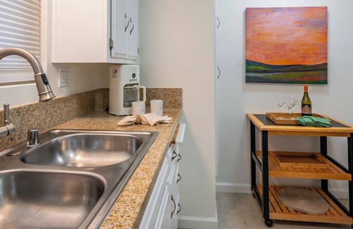 East Mesa Apartment | Cozy - Premier Mesa Destination