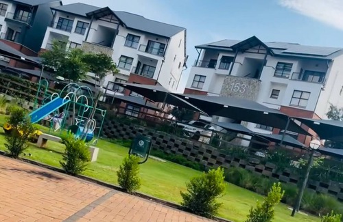 The Willows Apartment | Cozy Pretoria Apartment With City & Garden Views