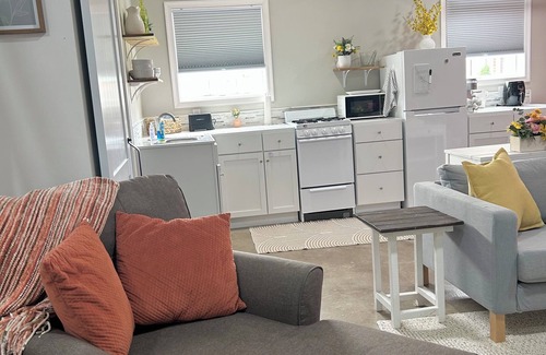 Western Branch North Apartment | Cozy Private Backyard Apartment in Chesapeake