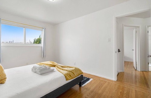 San Bruno Apartment | Cozy Private Bedrooms with Shared Bath Kitchen near SFO