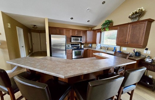 Miltonvale Park House | Cozy & Private Countryside home close to the City as well as beaches/attractions