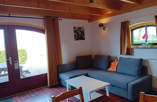 Toldijk Other | Cozy private cottage with spacious views on a nature estate. With fire bowl.