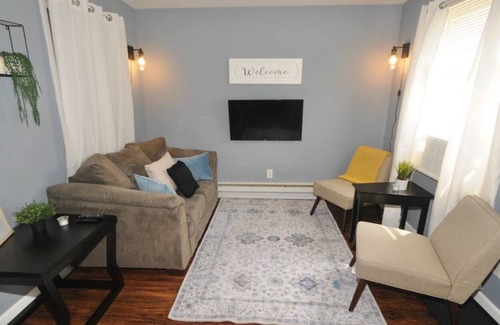 Magnolia Apartment | Cozy, Private Getaway!