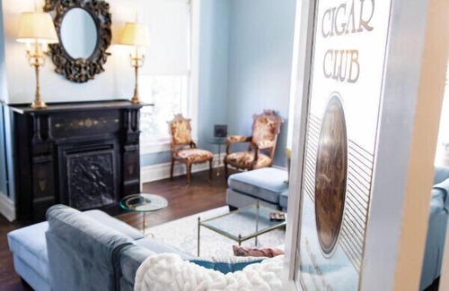 Paducah Apartment | Cozy Private Historic House | 2 King Suites!