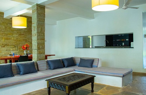 Mtwapa Villa | cozy private house with a pool in mtwapa kenya