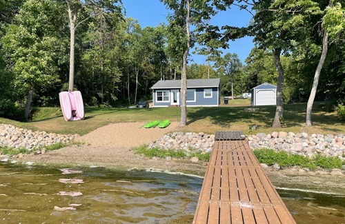 Parkers Prairie Cabin | Cozy Private Lake Irene Cabin