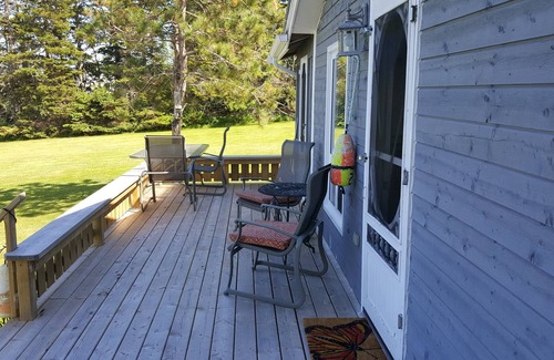 Eglington Cottage | Cozy, private ocean/beach front cottage with spectacular views in Fortune PEI