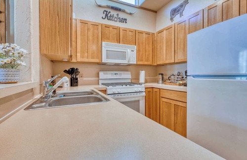 Anacortes House | Cozy Private Ranch Cabin, Whistle Lake | Sleeps 6
