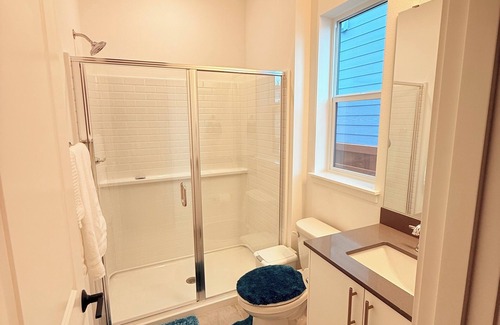 Bonney Lake House | Cozy Private Room Near Seattle & Mt. Rainier – Quiet & Comfy Stay + Car Rental