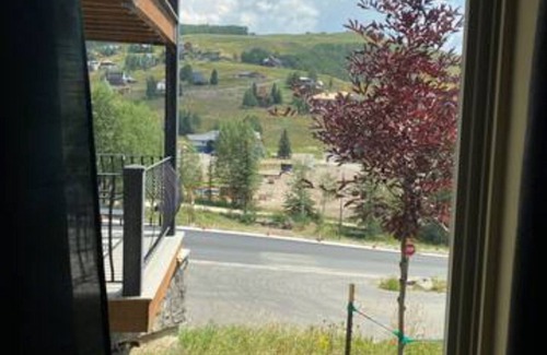 Crested Butte Condo | Cozy Private Room with Full Bathroom and View of Enchanting Mt Crested Butte